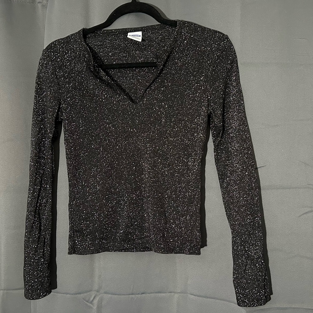 Old Navy long sleeve shirt